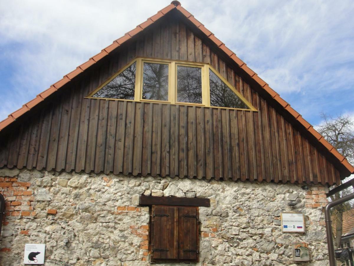 Gostel Koprivnik Pri Kocevju, Kocevski Rog Exterior photo